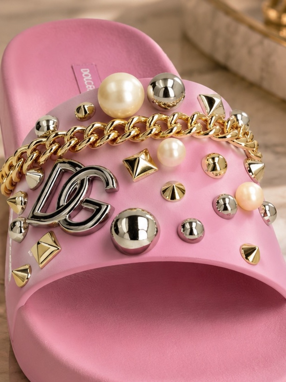 Dolce & Gabbana Pink Rubber Pool Slides Sandals 41 / US 10.5 Pearl Chain DG